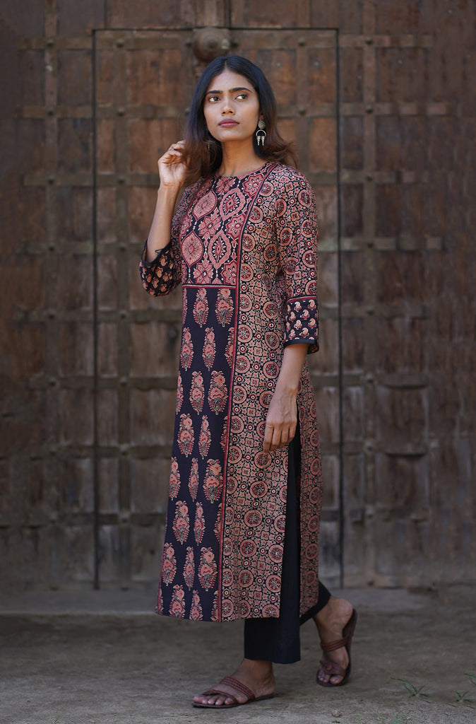Black and Cantaloupe Mantra women’s kurta