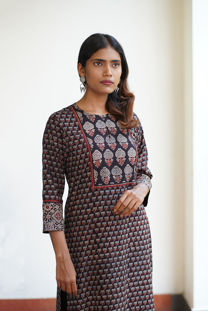 Black, Red and Indigo Mantra women’s kurta
